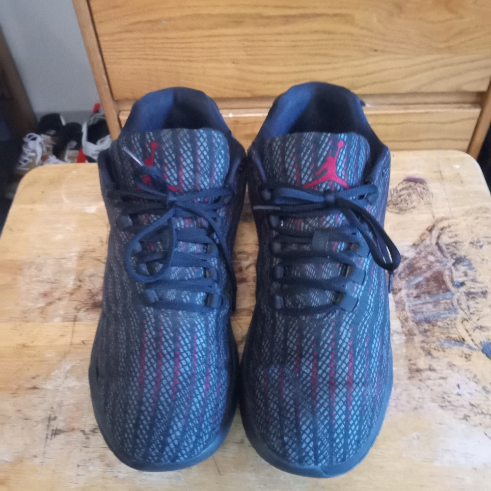 Jordons,size 12,red and blck